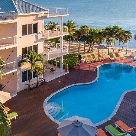 Laru Beya Resort Placencia Exterior photo